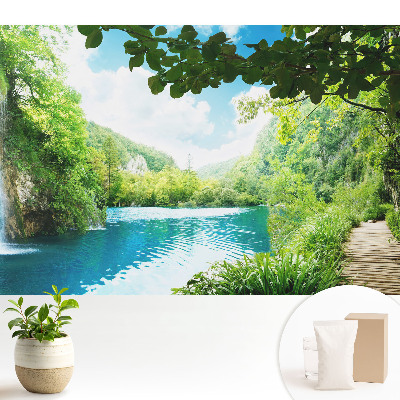 Tapeta na stenu s motívom lesov, vodopádov a jazera