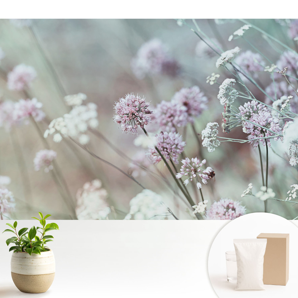 Luxusná tapeta Pastelové kvety na prírodnom pozadí
