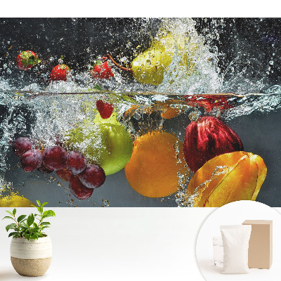 Luxusná tapeta s motívom farebného ovocia vo vodnej explózii