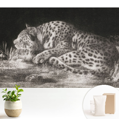 Luxusná tapeta s motívom leoparda odpočívajúceho v tráve