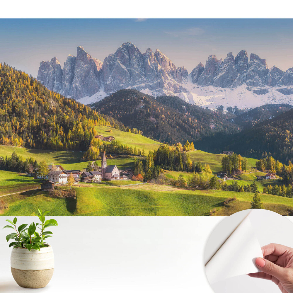 Tapeta Horská dedinka s malebnou krajinou