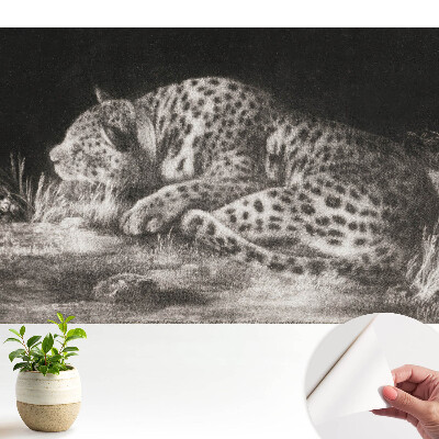 Luxusná tapeta Leopard odpočíva v tráve