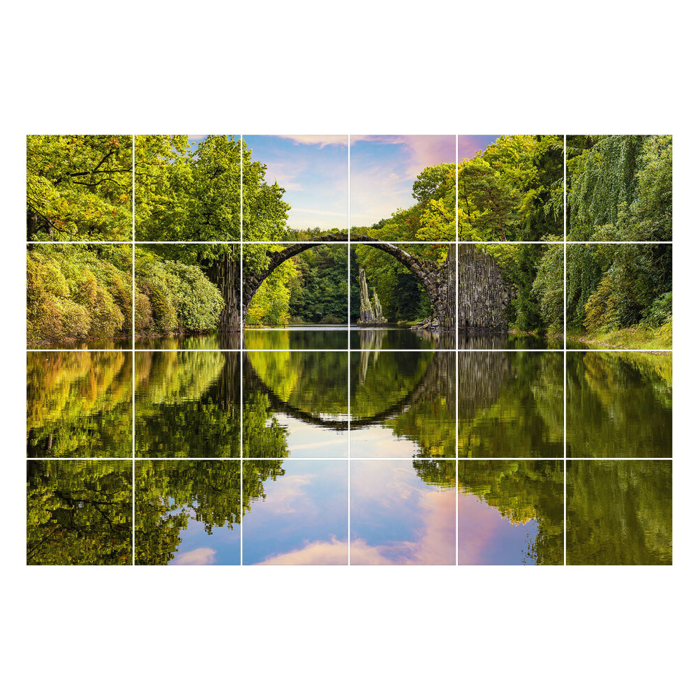 Samolepky na obklady Most obklopený prírodou