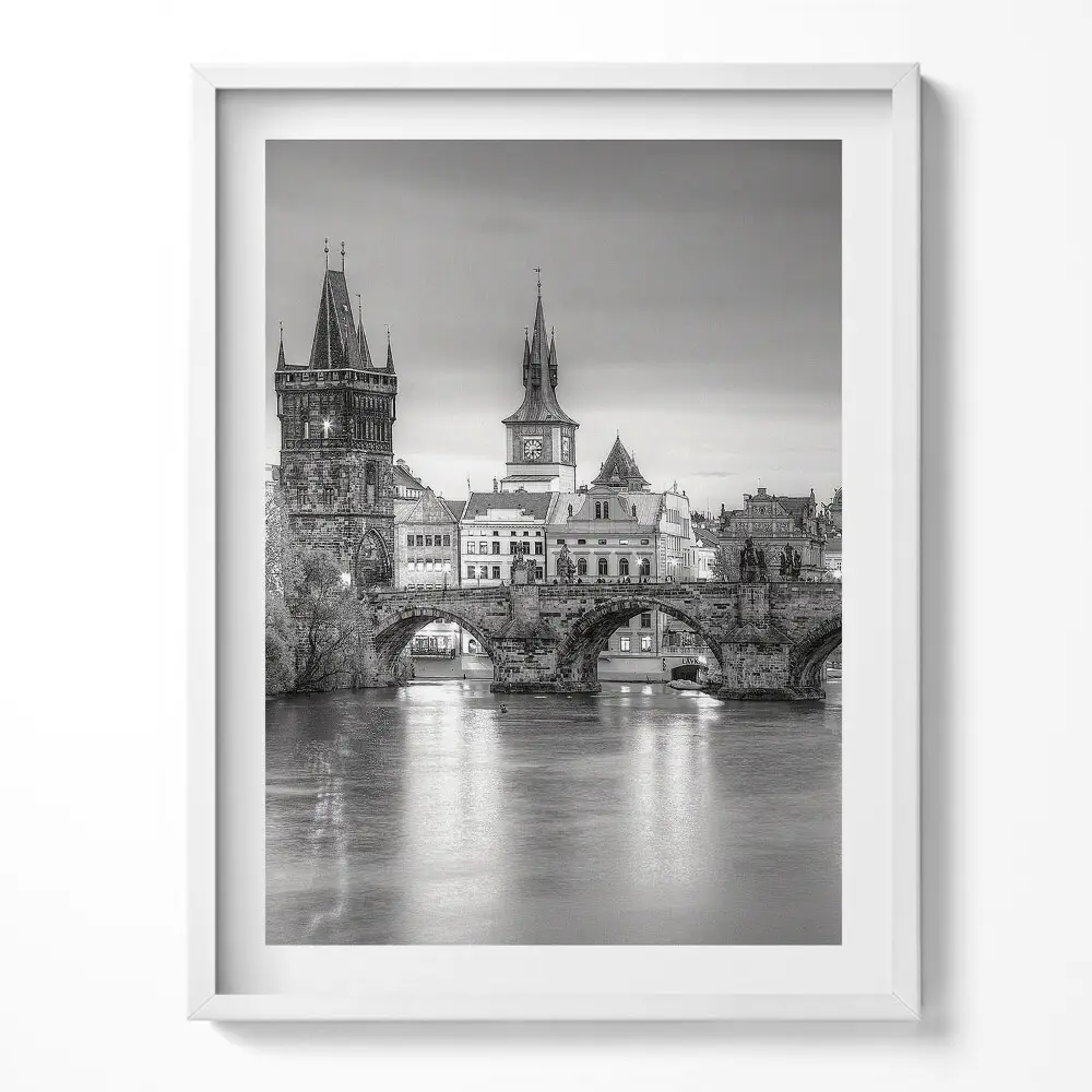 Obraz v ráme Pohľad na Karlov most v Prahe