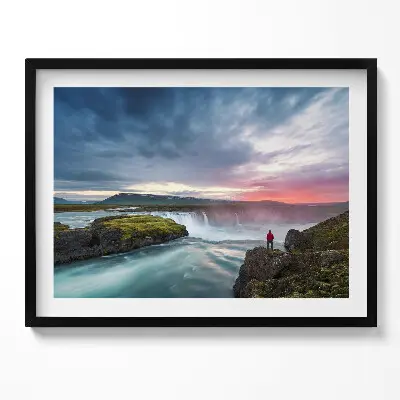 Obraz s rámom Krajina s vodopádom Godafoss