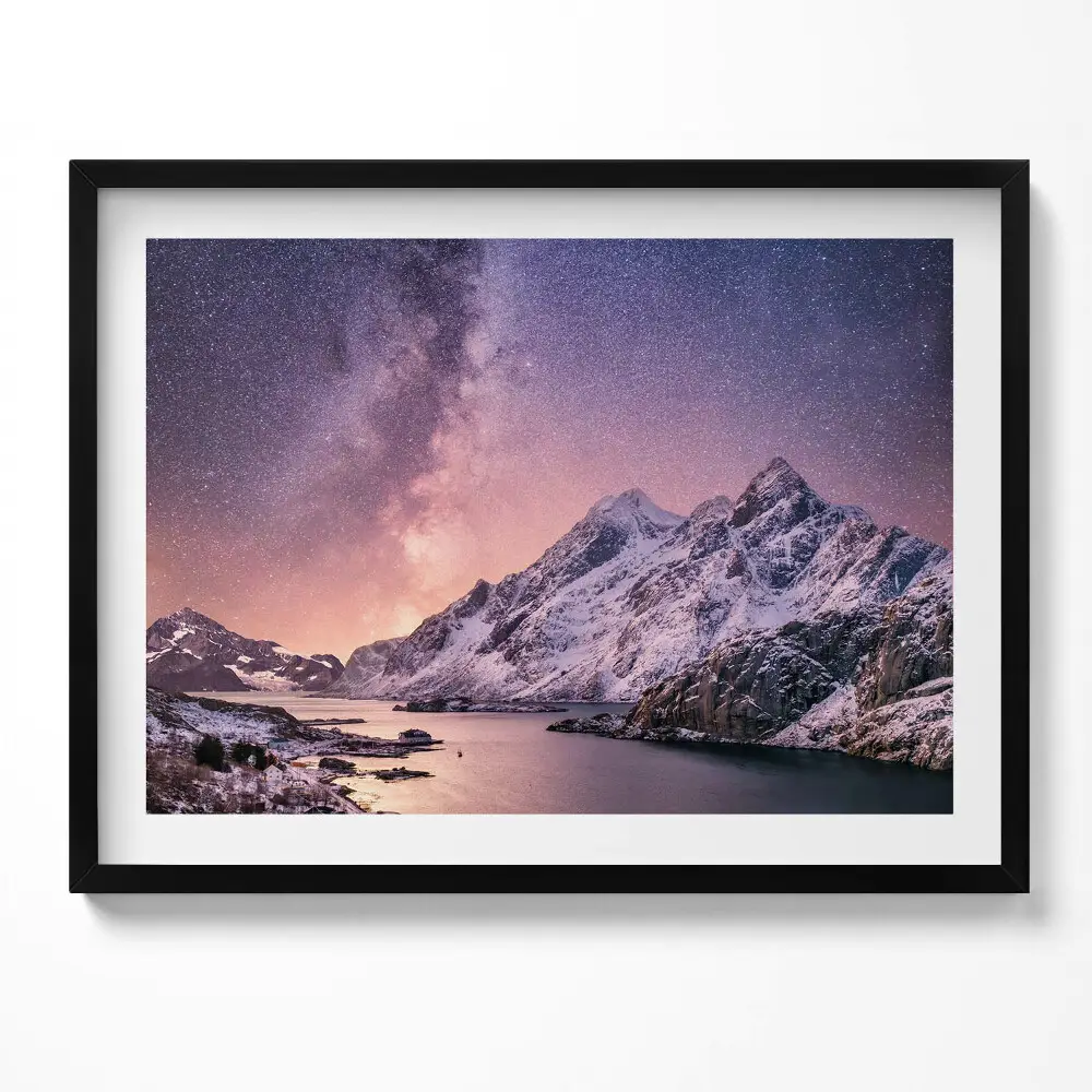 Obraz v ráme Aurora a hviezdna obloha nad horami