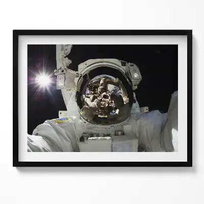 Obraz s rámom Astronaut vo vesmíre NASA
