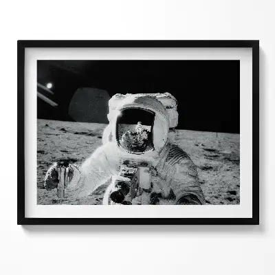 Fotografia NASA Astronaut na Mesiaci s rámom