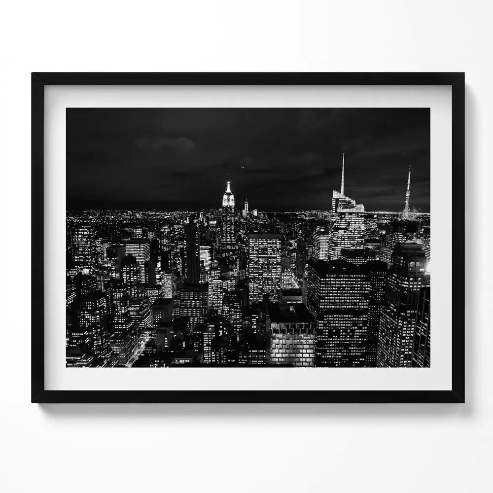 Obraz s rámom Čiernobiela nočná panoráma mesta