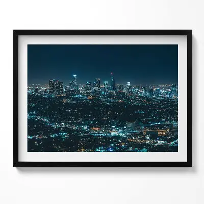 Obraz v ráme Veľká nočná panoráma mesta s osvetlením