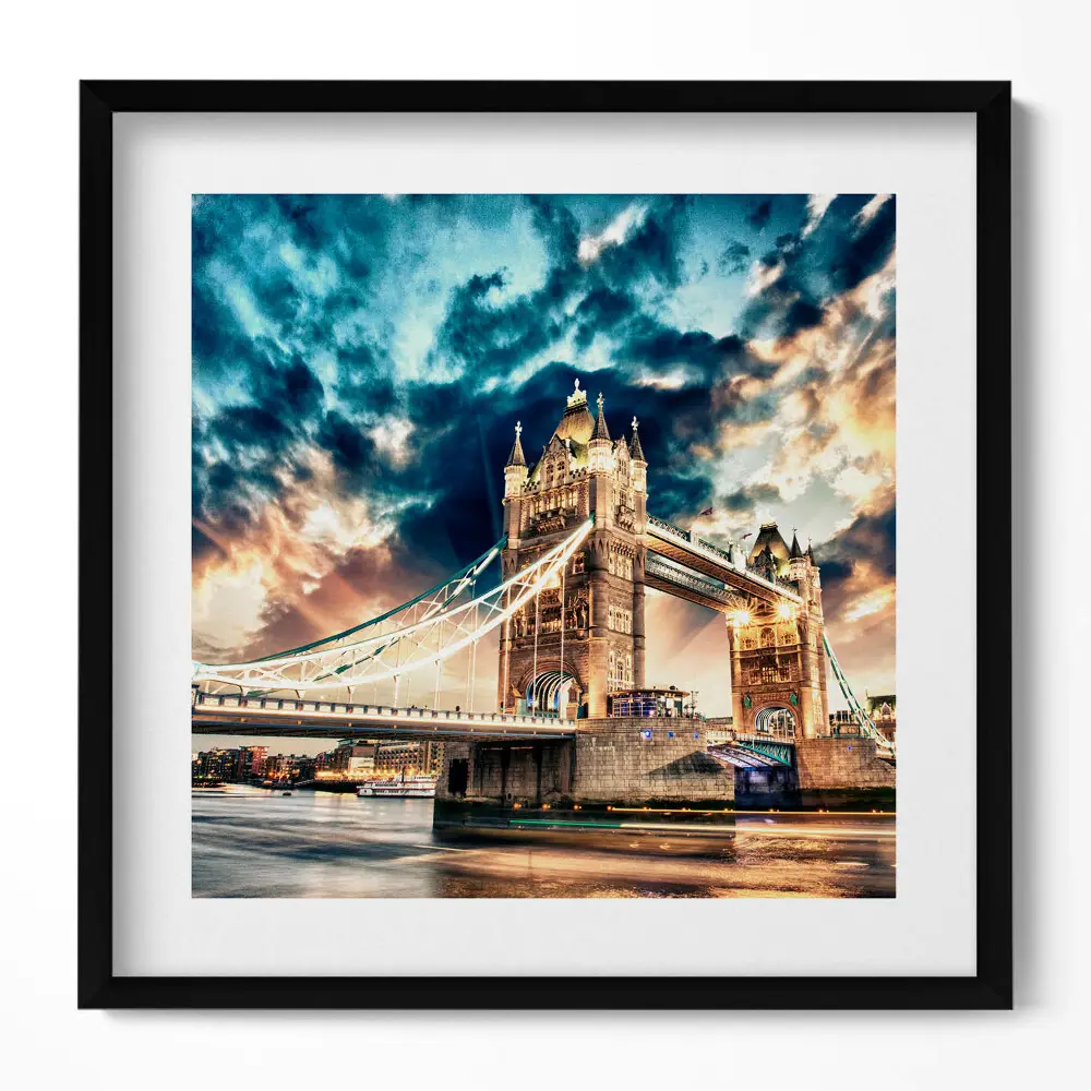 Obraz v ráme Tower Bridge v Londýne