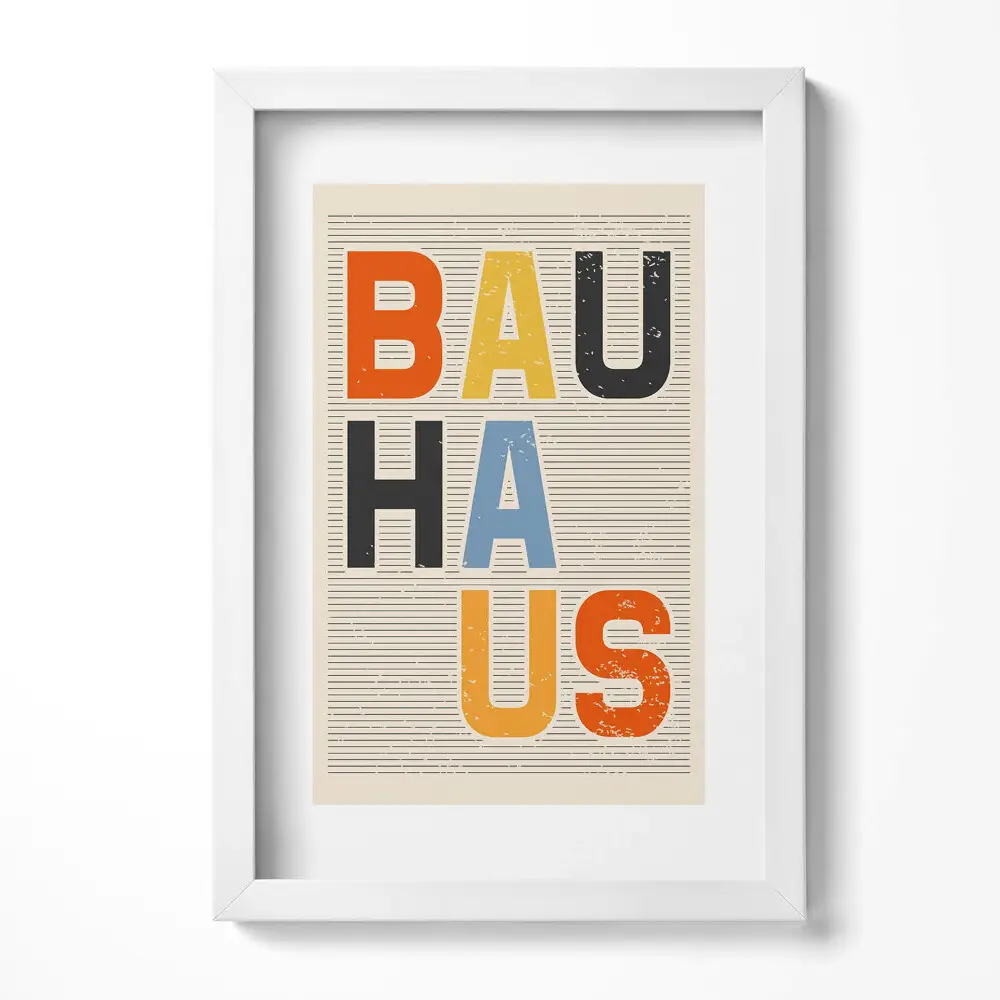 Modernistický obraz v ráme s farebným nápisom Bauhaus
