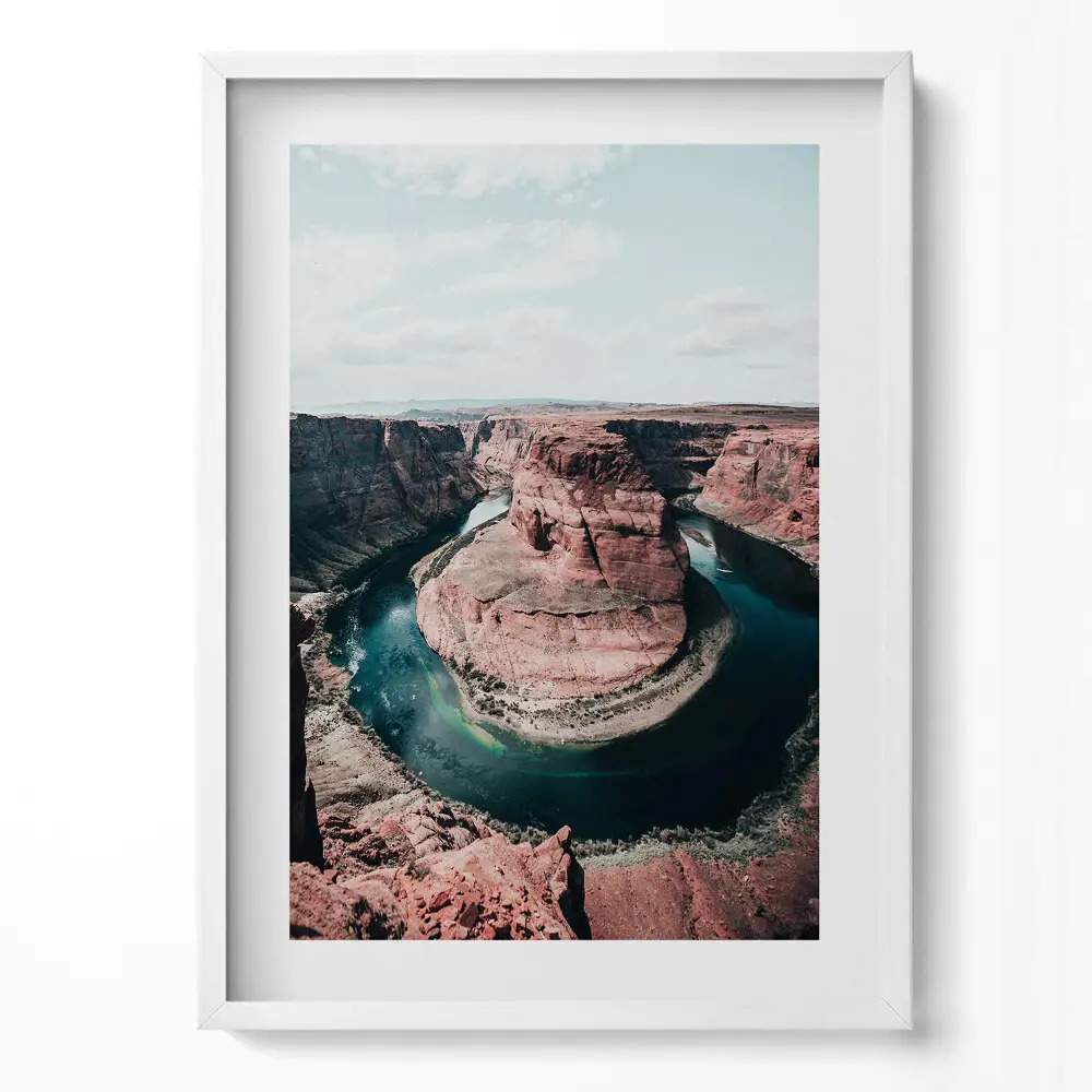 Obraz v ráme Krajina rieky a útesov