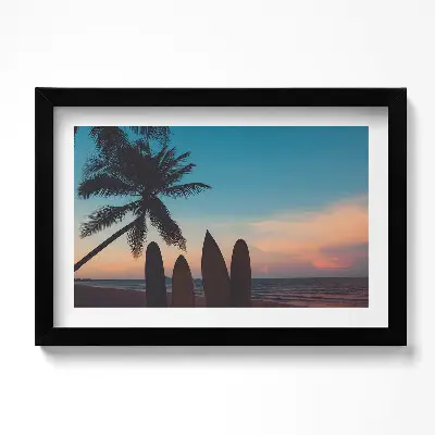 Obraz v ráme Surfovanie na tropickej pláži