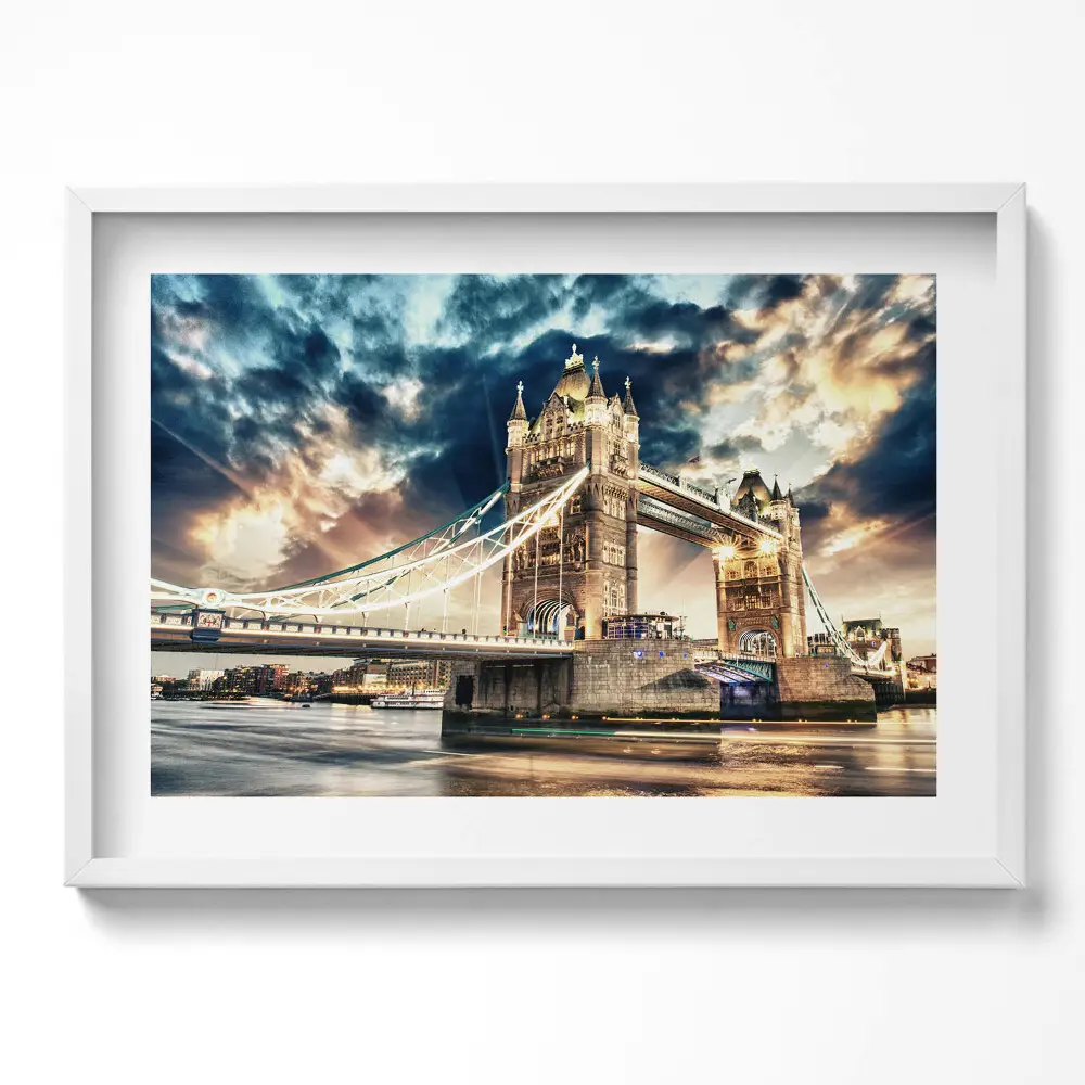 Obraz v ráme Tower Bridge v Londýne