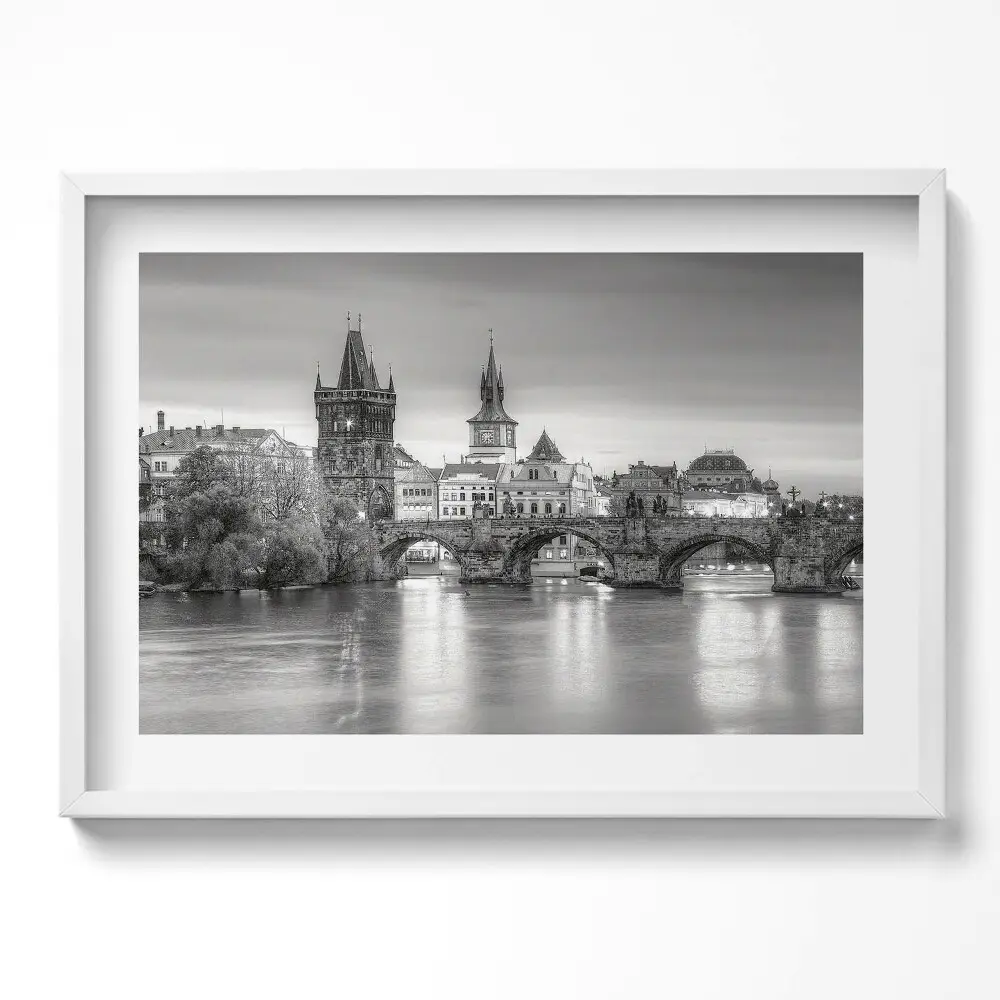 Obraz v ráme Pohľad na Karlov most v Prahe