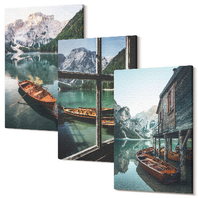Sada 3 obrazov Pohľad na horské jazero s člnmi a domom pri vode