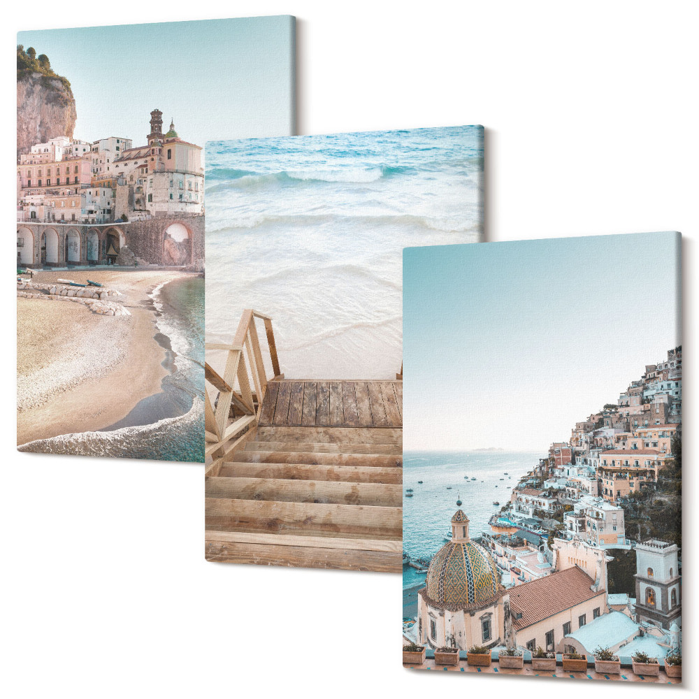 Sada obrazov triptych Letné pastelové výhľady s prímorskou architektúrou a plážou