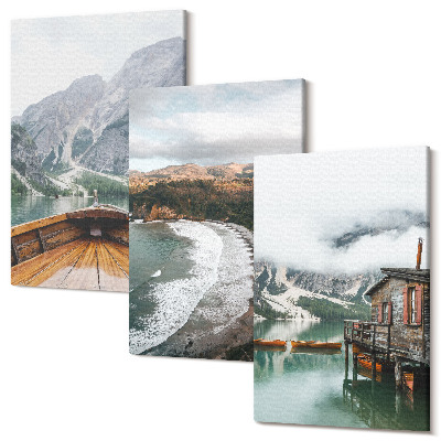 Sada 3 obrazov Výhľad na hory nad jazerom s loďou a plážovou krajinou
