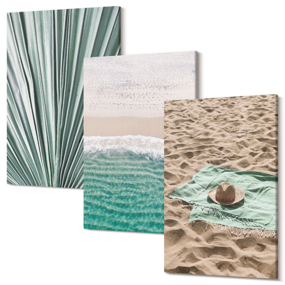 Sada 3 obrazov Výhľad na letnú dovolenku na pláži pri mori