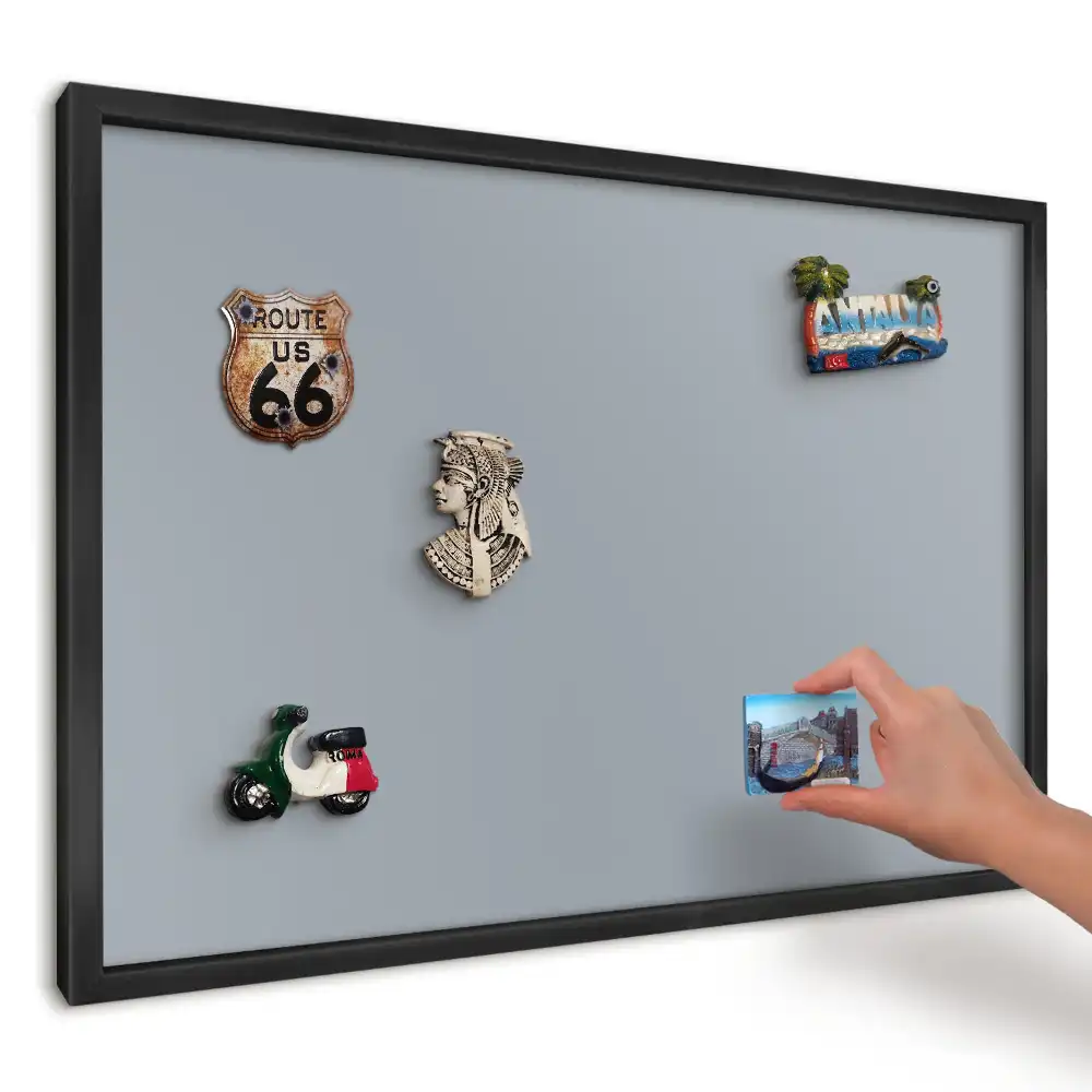 Magnetická tabuľa na stenu v minimalistickom štýle