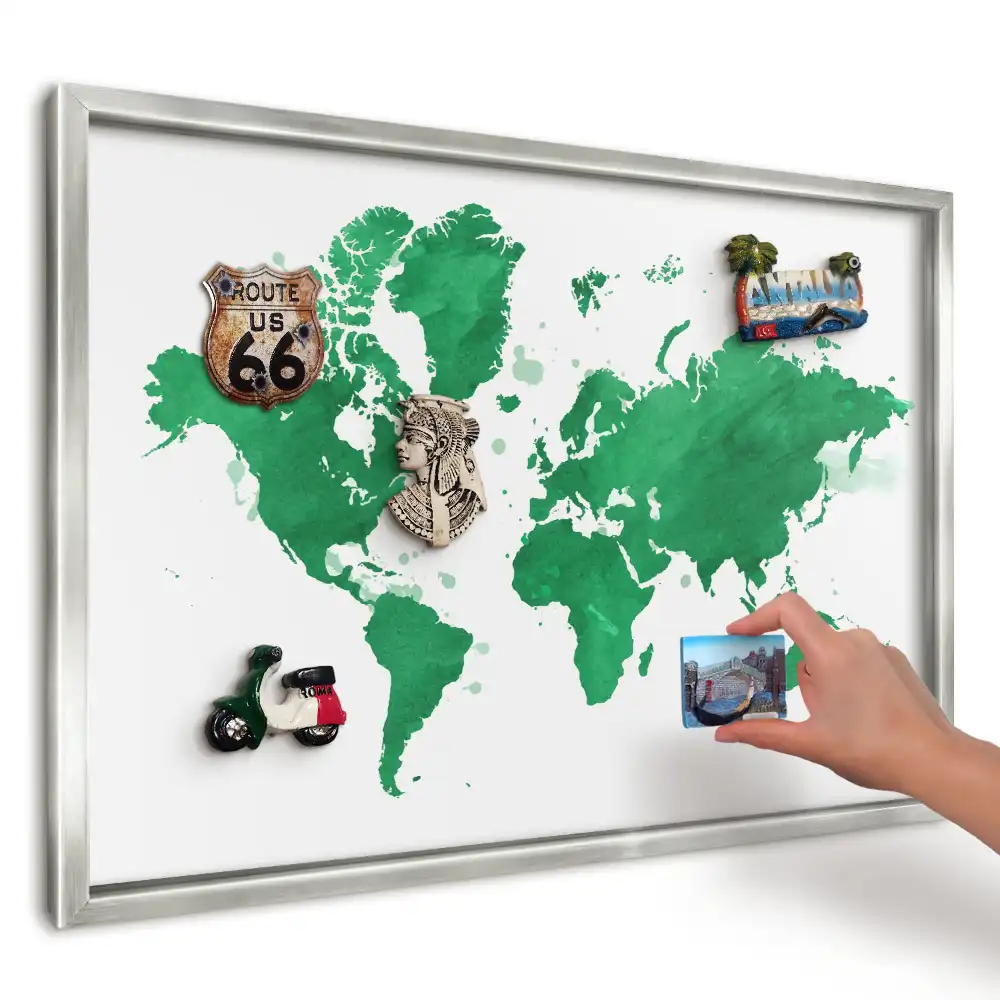 Magnetická tabuľa na suveníry Zelená akvarelová mapa