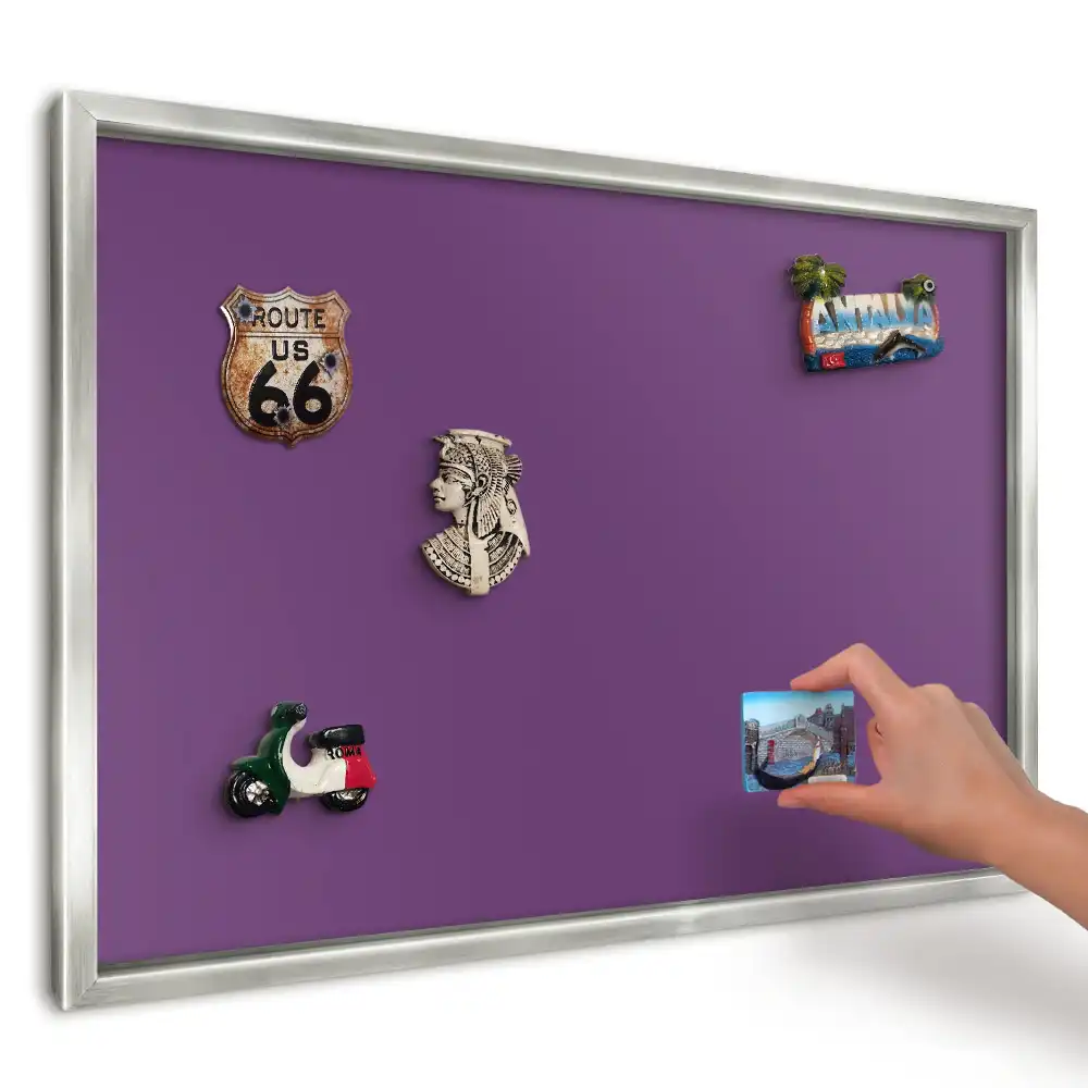 Moderná minimalistická magnetická tabuľa na magnetky z dovolenky vo fialovej farbe