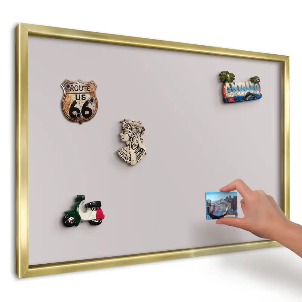Magnetická tabuľa na cestovateľské suveníry Ružová a sivá abstraktná elegancia