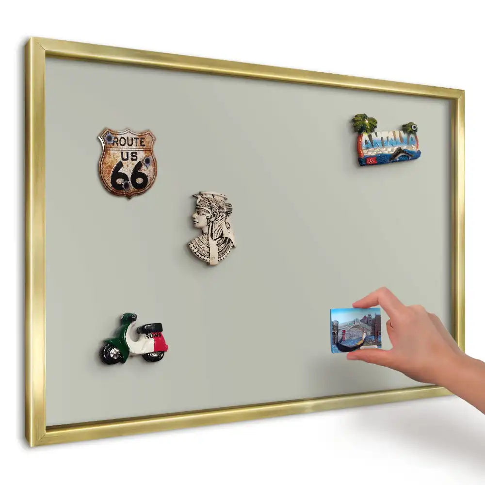 Svetlokrémová minimalistická magnetická tabuľa
