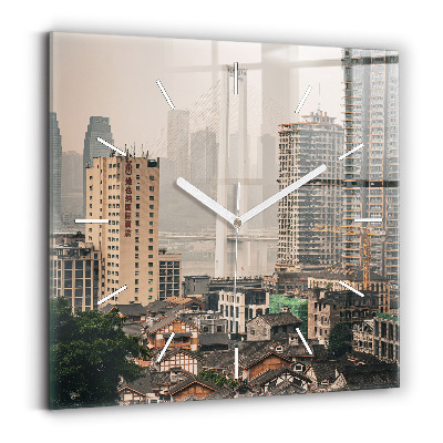 Štvorcové nástenné hodiny Staré mesto v Čchung-čchingu